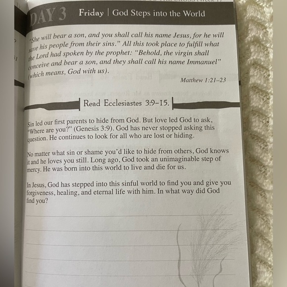 In His Steps Devotional Prayer Journal - Picture 4 of 6